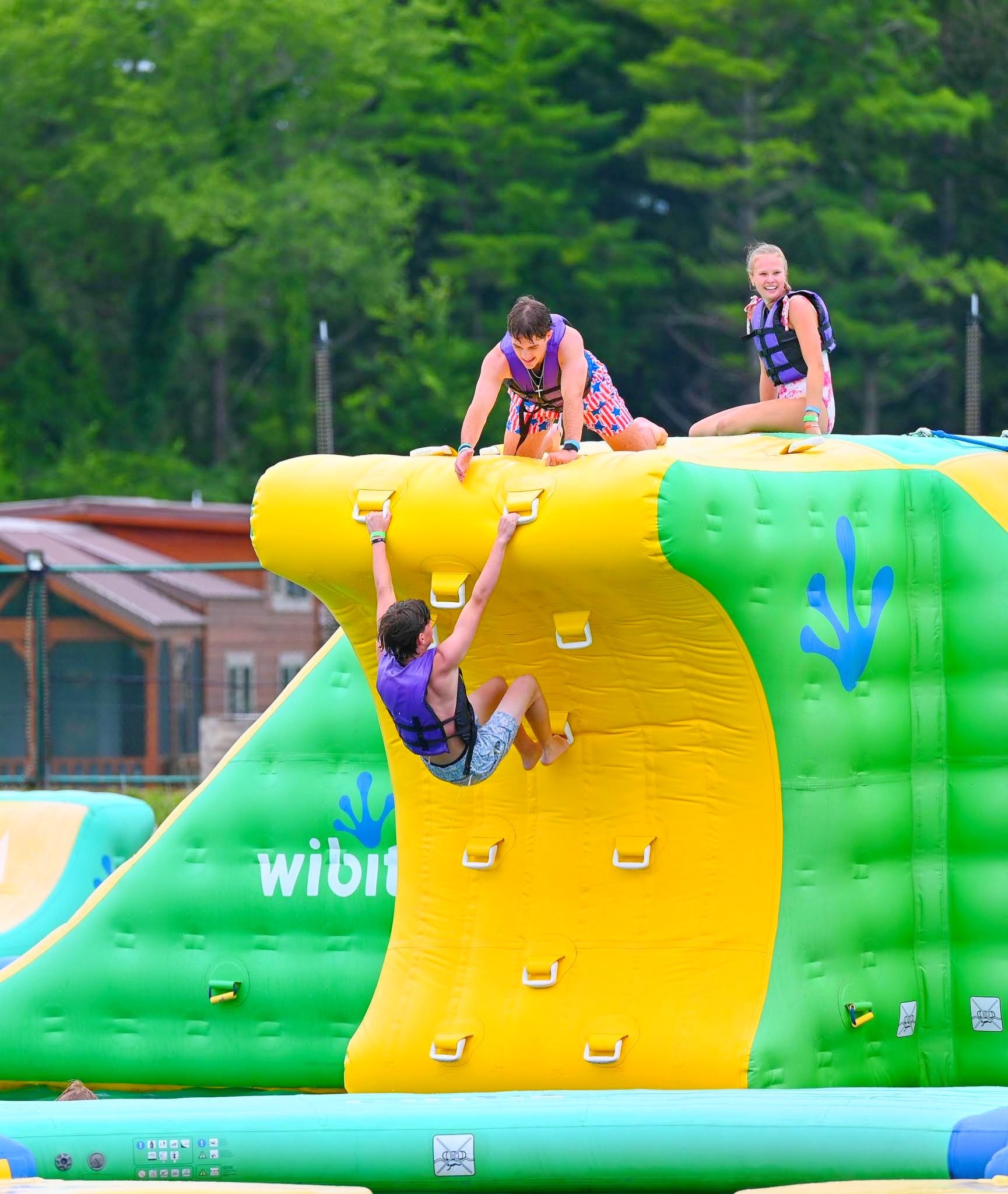 An image of Jellystone campers having fun on Adventure Island.