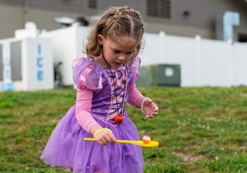 An image of a Jellystone camper having fun at the Rec Center.