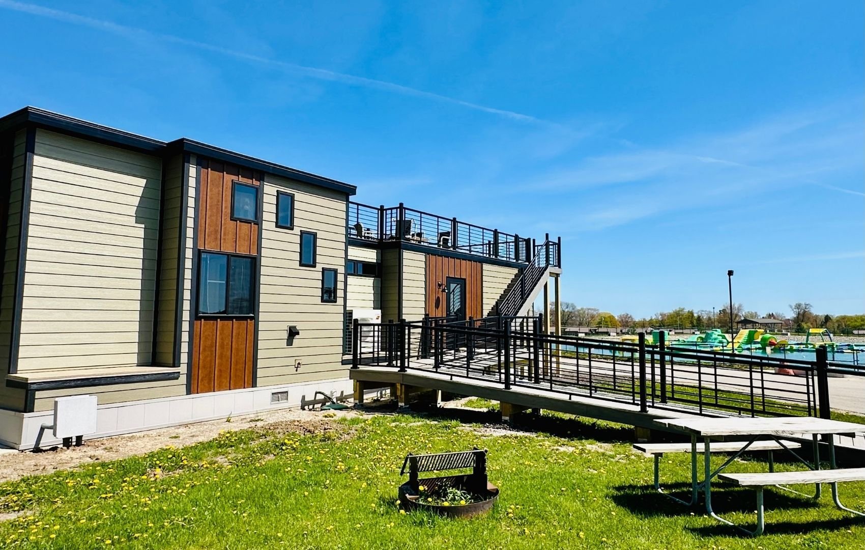 An image of the Skydeck, our glampiest option for camping at Jellystone.