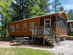 Yogi Bear Deluxe Cabin