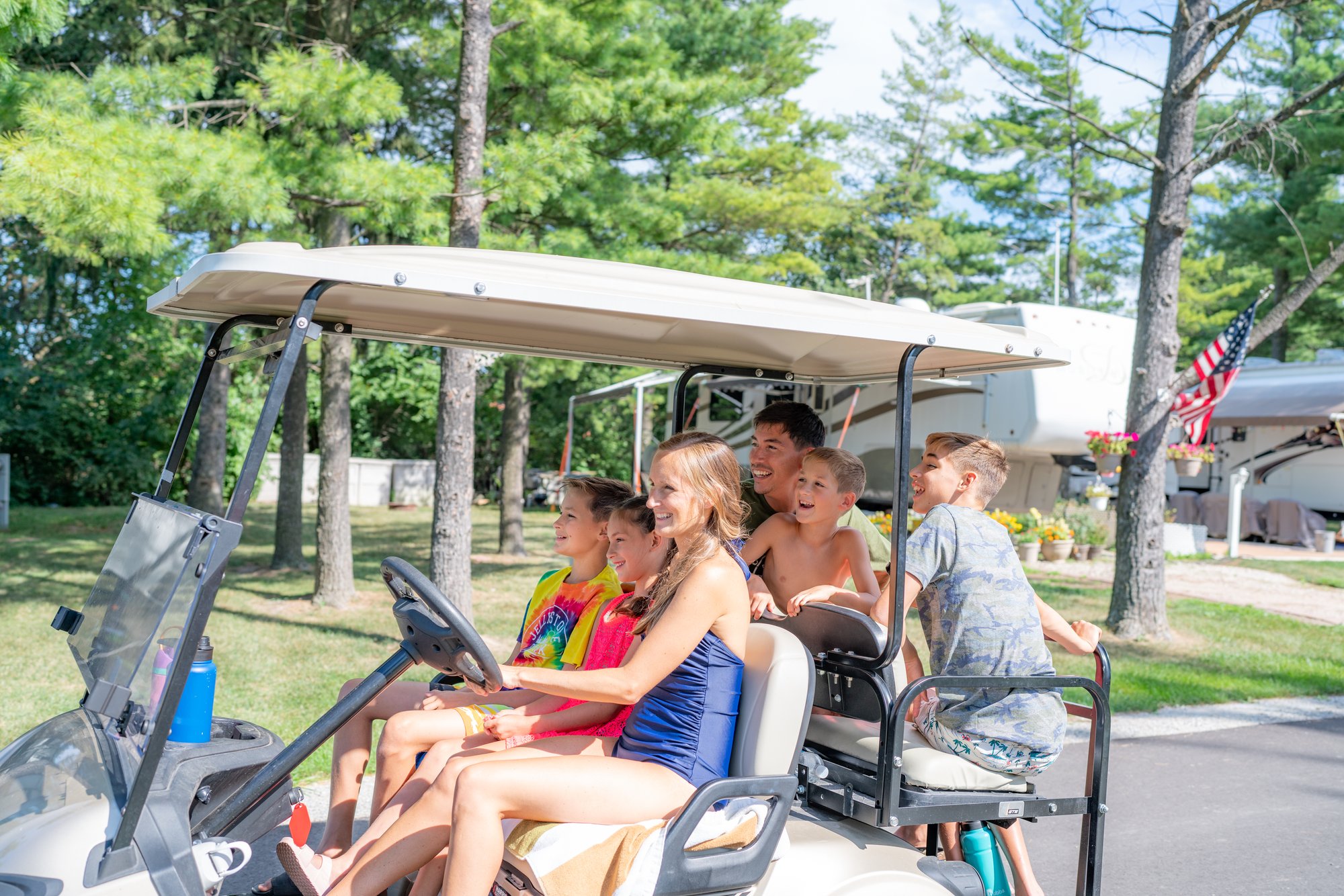 jp-jellystone-park-caledonia-2022-lifestyle-photoshoot-1546 jp-jellystone-park-caledonia-2022-lifestyle-photoshoot-1546