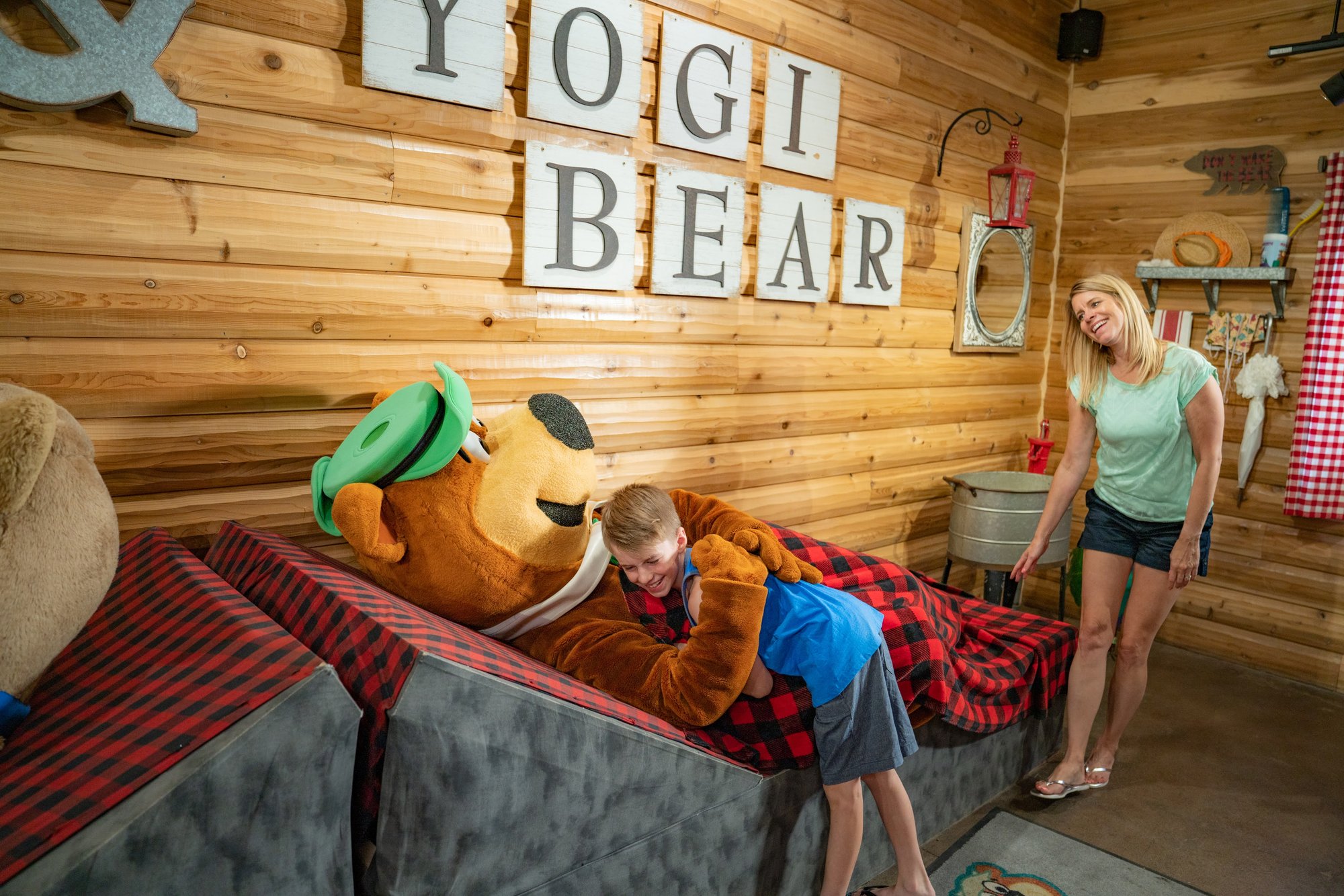 jp-jellystone-park-caledonia-2022-lifestyle-photoshoot-2392